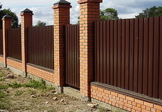 Забор, кровля с Профнастила