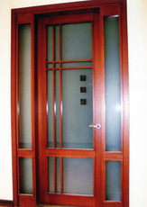 Двери из массива дерева. Арки. Перегородки. Беседки. Произво