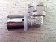 Металлопластиковые трубы и латунные фитинги обжимные (прессо