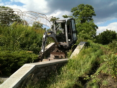 Мини экскаваторы, аренда, услуги, наземные работы