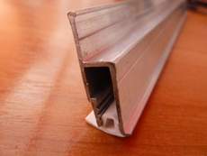 Профиль для натяжных потолков.