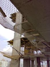 Сетка защитная - улавливатель.