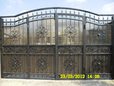 изготовим ворота, решетки, заборы, лестницы, перила, козырьк