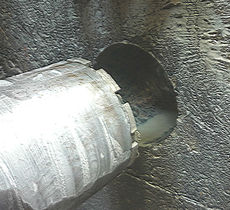 Просверлить отверстие в бетоне Харьков