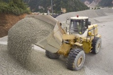 Песок, щебень, отсев гранитный, цемент.