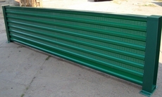 Экраны шумозащитные с панелями звукопоглощающими