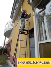 Демонтажные работы в Киеве, алмазная резка, сверление