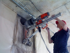 Алмазное сверление отверстий, резка бетона донецк.