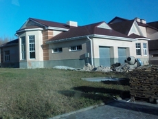 Продаю новый одноэтажный дом с мансардой