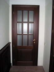 Установка межкомнатных дверей