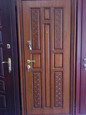 Двери входные с патиной 3050грн