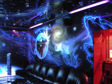 Флуоресцентная роспись интерьера в Запорожье