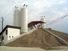 Стационарный бетонный завод со скрепером Simi Compact BSA 80