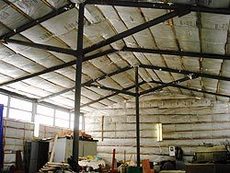 Утеплитель пеноизол - заполнение пустот