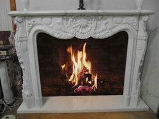 Камин из мрамора с резьбой.Резные камины в Киеве.Мраморные п