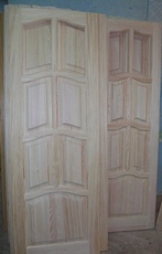 Пропонуємо двері з сосни