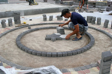 Укладка тротуарной плитки, благоустройство прилегающей терри