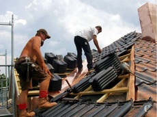 Бригада выполнит комплексный ремонт квартир.