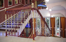 Лестницы, лестничные ограждения