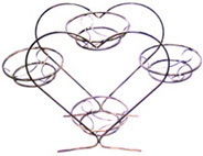 Кованая подставка для цветов «Сердце 4»