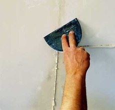 Шпаклевка стен.