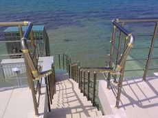 Перила, ограждения