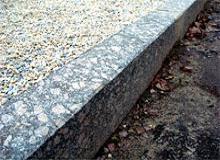 Бордюры гранитные