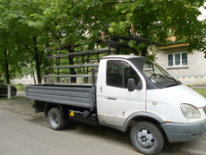 Газель с пирамидой