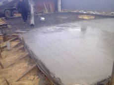 Бетонирование полов, автостоянок и дорог.