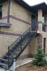 Лестницы металлические на заказ.