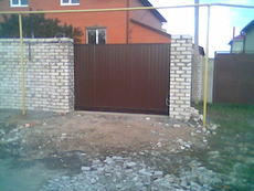 Ворота распашные откатные консольные