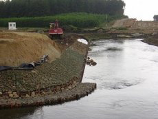 Укрепление берегов.