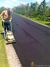 Укладка асфальта, благоустройство территорий, площадок, скла
