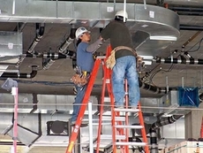 Бригада монтажников систем вентиляции