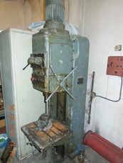 Станок вертикально-сверлильный универсальный 2Н125