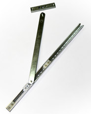 Ограничитель открывания окна с притормаживателем.