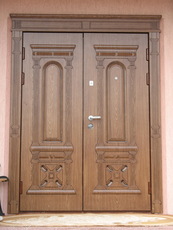 Двери Броненосец