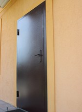 Двери металлические