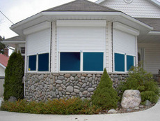 Защитные роллеты Днепропетровск  ремонт роллет