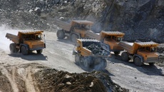 Доставка щебня различных фракций мелким и крупным оптом.