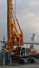 Буровая BAUER BG 22 H