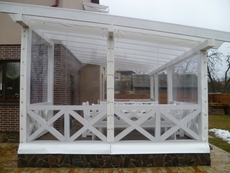 Шторы ПВХ для беседок, веранд, террас, автомоек.