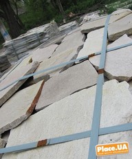 Кварцит серо-зеленый с коричневым отливом