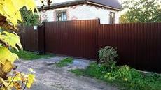 Забор из металлопрофиля