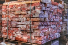  Кирпич старинный облицовочный.