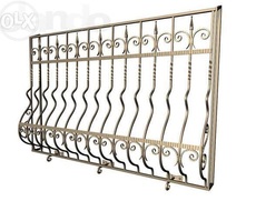 Металлическая решетка на окна.