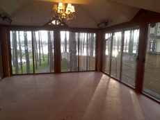 Остекление веранды раздвижными конструкциями