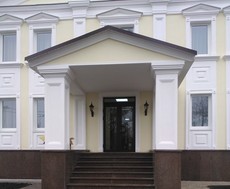 Стеклянные входные двери