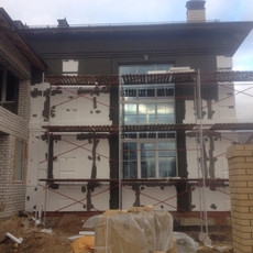 Требуется бригада по утеплению стен с лесов.