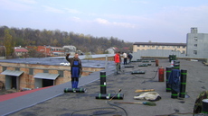 Кровля из еврорубероида.